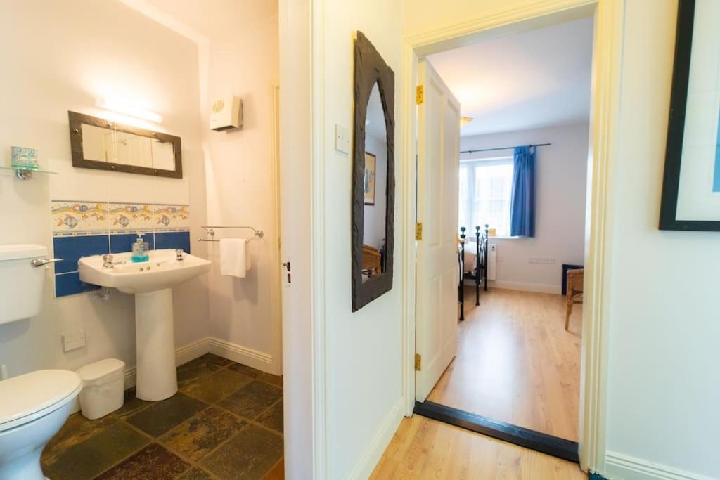 The Haven Dingle, Self Catering Accommodation Dış mekan fotoğraf
