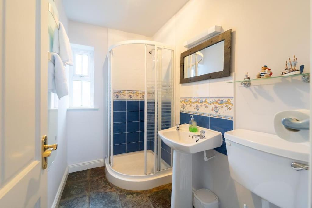 The Haven Dingle, Self Catering Accommodation Dış mekan fotoğraf